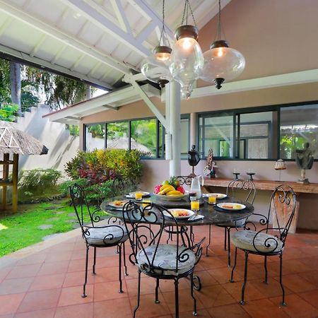 La Villa Oberoi Семиняк Екстериор снимка