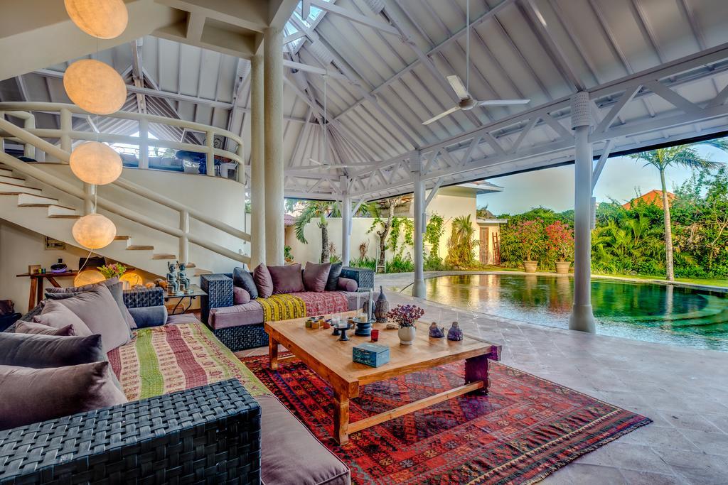La Villa Oberoi Семиняк Стая снимка